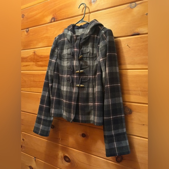 Abercrombie and fitch plaid jacket with hood size Medium. - Picture 2 of 10
